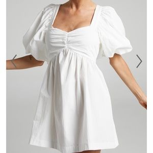 VASHTI PUFF SLEEVE MINI DRESS IN OFF WHITE